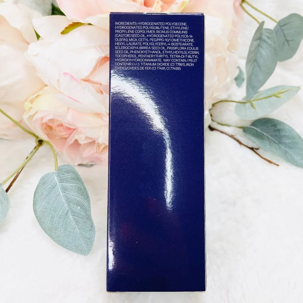 Kevyn Aucoin Glass Glow Face and Body Gloss 30 ml